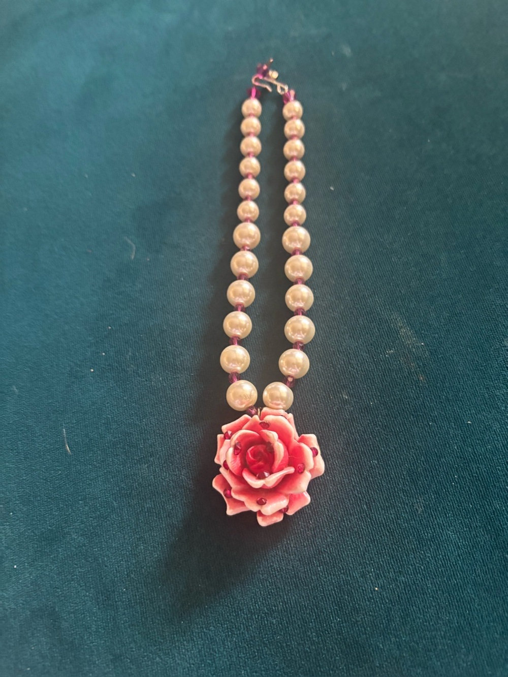 Women's Pink Pearl Necklace with Pink Rose Pendant. CHOKER NECKLACE